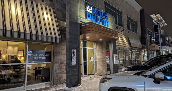 Au Vieux Duluth Restaurant