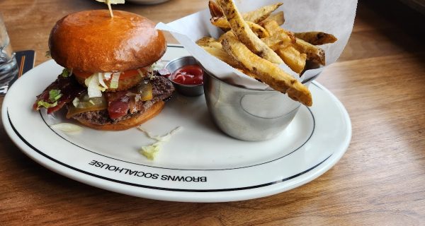 Browns Socialhouse Barrhaven photo 3