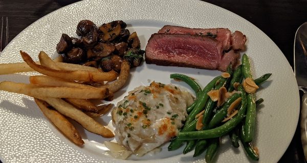 Harmons Steakhouse photo 2