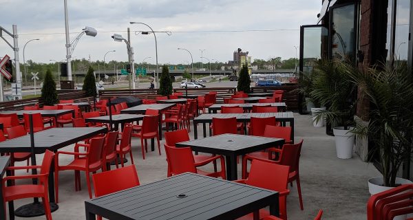 Houston Avenue Bar & Grill