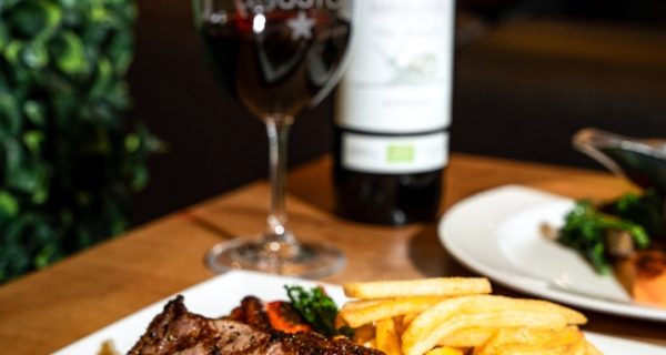 Houston Avenue Bar & Grill photo 2