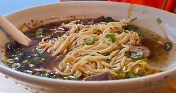 LA LA Noodles photo 5