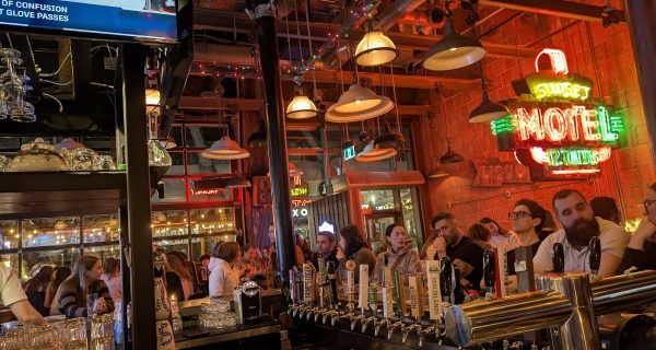 LOCAL Public Eatery Lansdowne photo 3