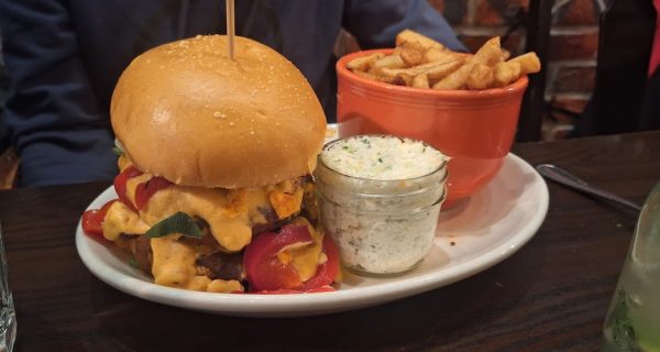 La Belle & La Boeuf – Burger Bar – Gatineau photo 3