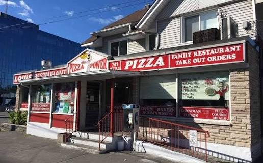 Louis Pizza (McArthur, Ottawa) photo 5