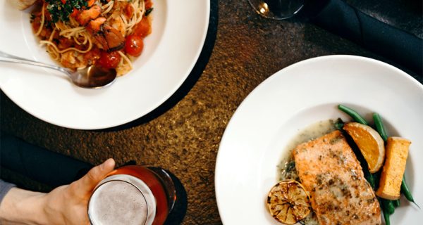 Moxies Orleans Restaurant photo 4