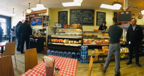 Pesto’s Deli & Italian Specialties photo 5