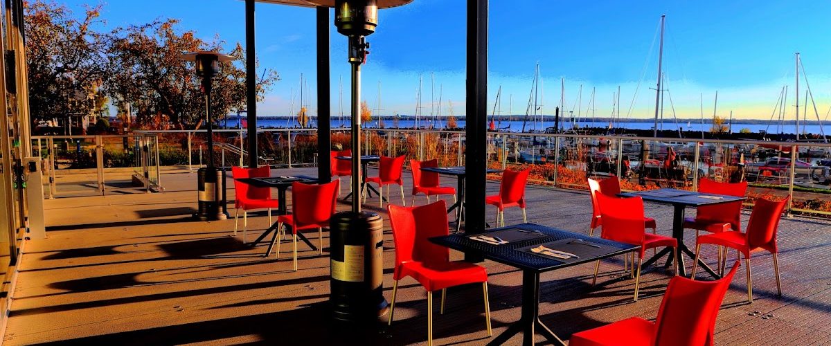 Restaurant Bar Le Bateau Marina D’aylmer