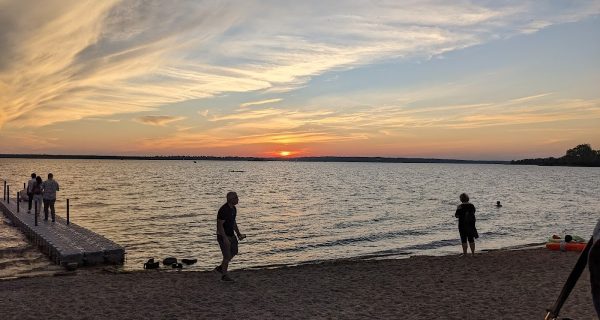 Restaurant Bar Le Bateau Marina D’aylmer photo 4
