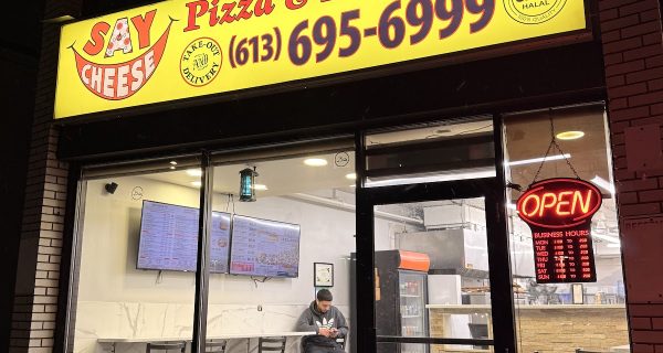 Say Cheese pizza & poutine photo 4