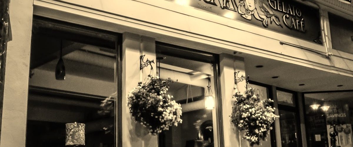 Stella Luna Gelato Cafe