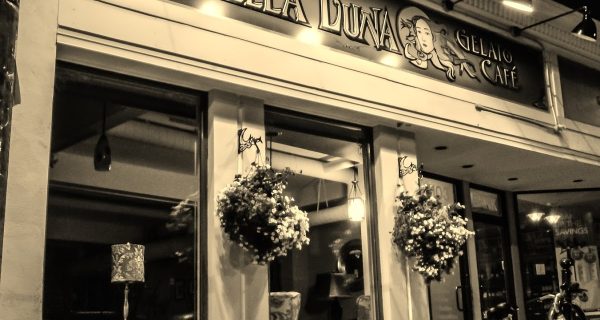 Stella Luna Gelato Cafe