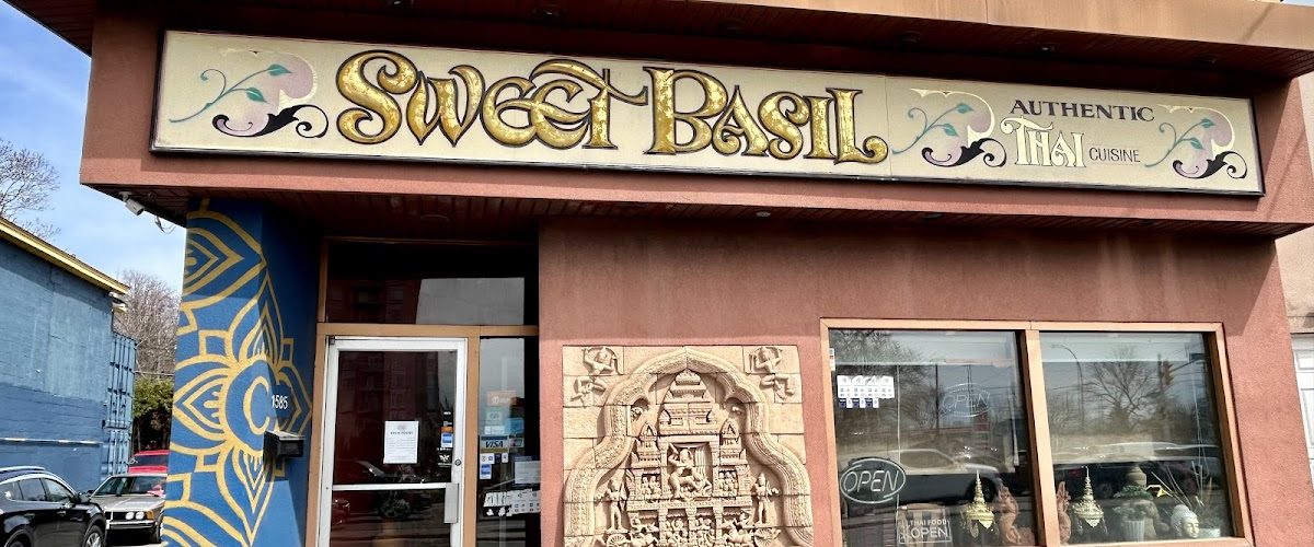 Sweet Basil Restaurant