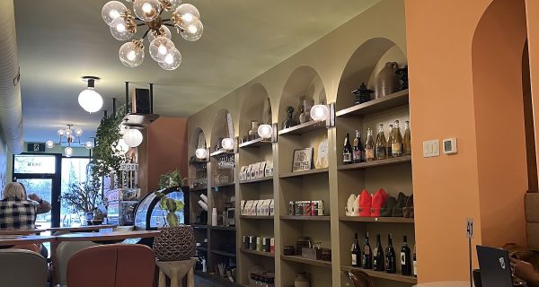 Ten Toes Coffee House photo 5