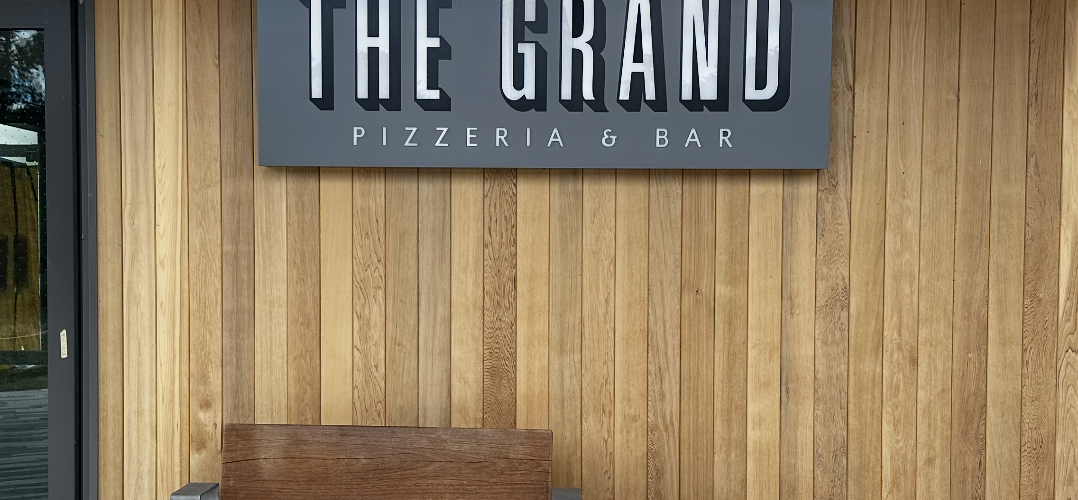 The Grand Pizzeria & Bar – Westboro Beach
