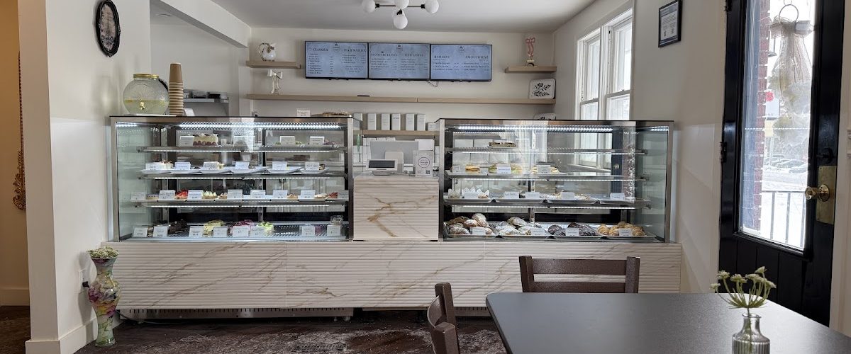 VANILLE Cafe & Bakery