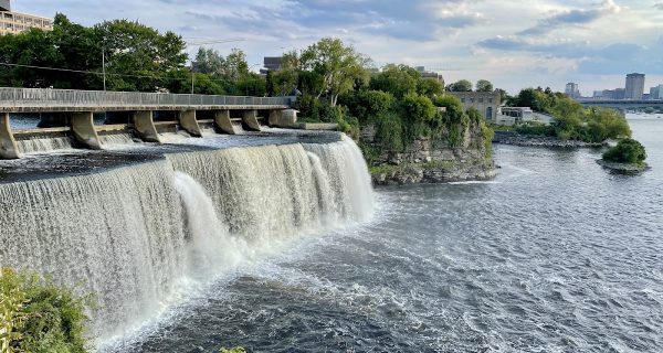 Tavern on the Falls photo 3